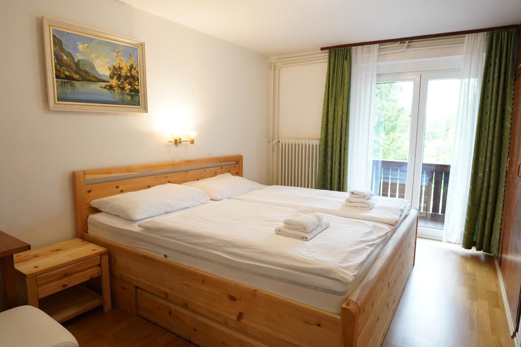 Sobe In Apartmaji Pri Ukcu Bohinji-tó Kültér fotó